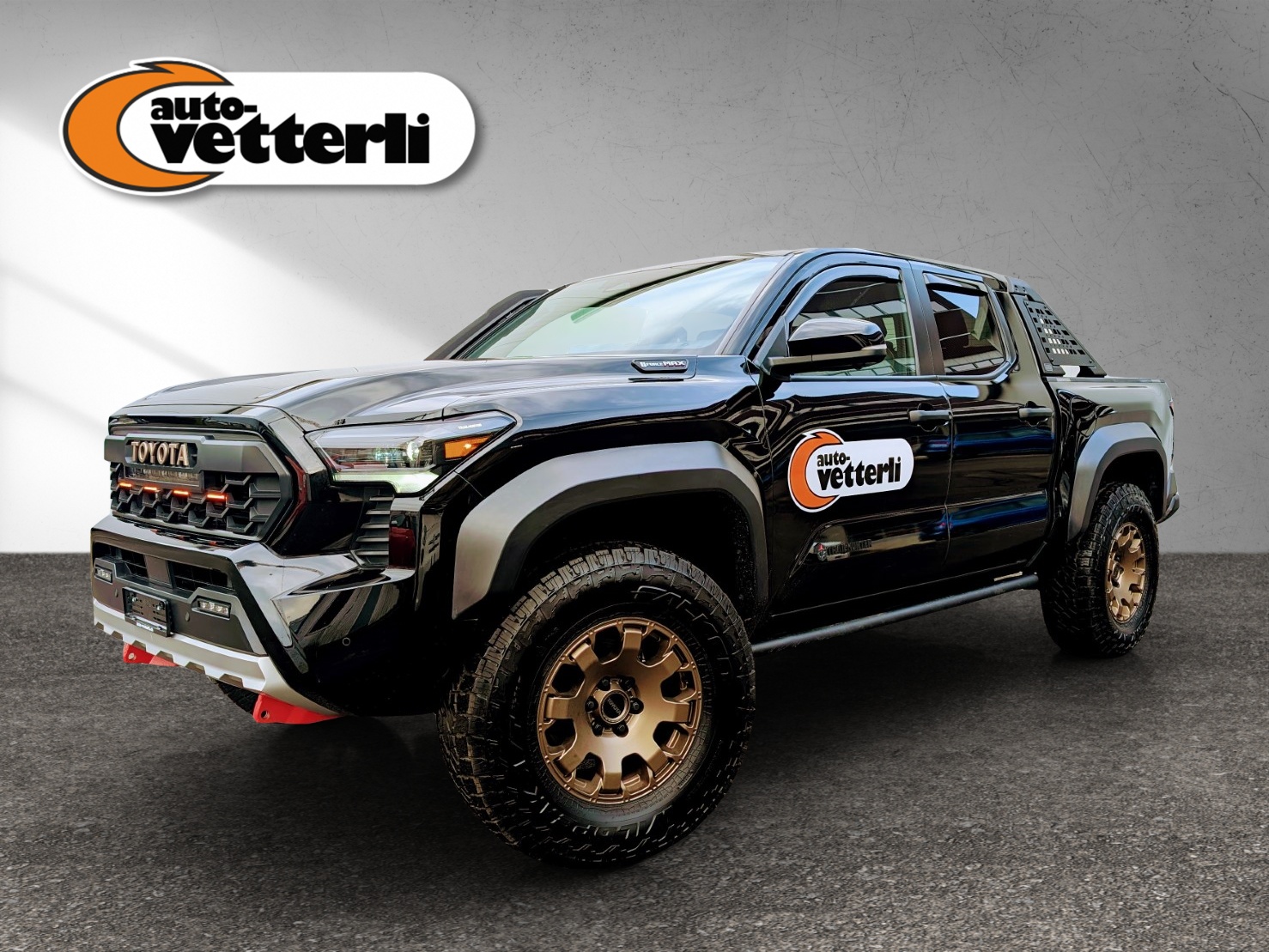 TOYOTA TACOMA TRAILHUNTER HYBRID